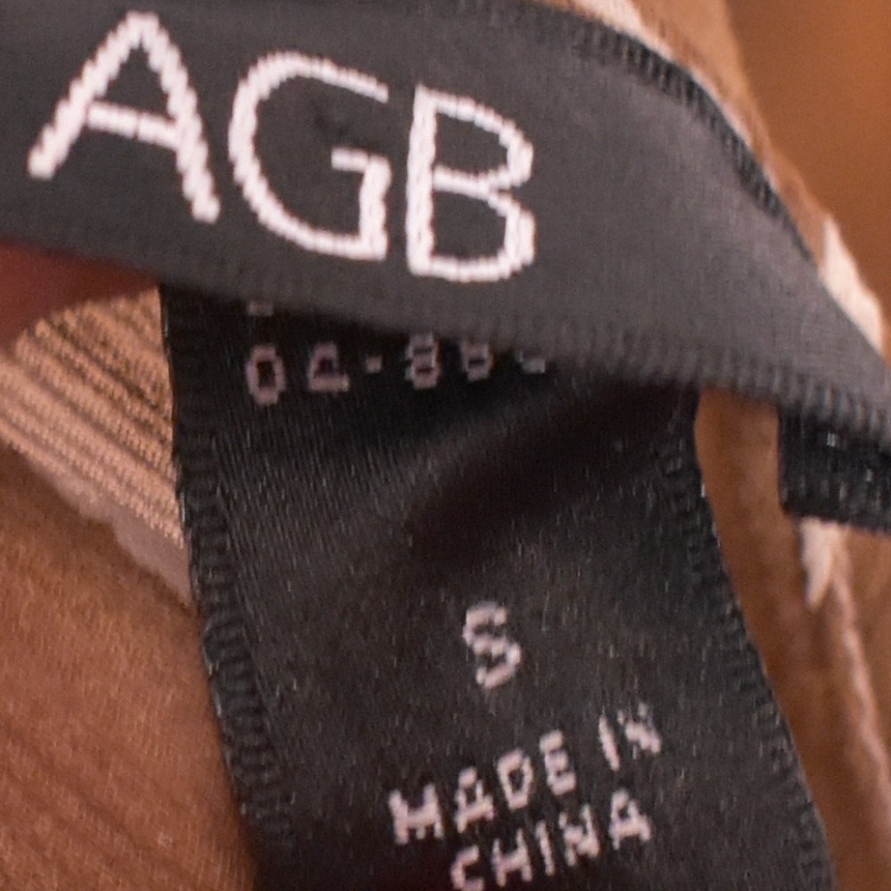 AGB - Picture 3 of 4